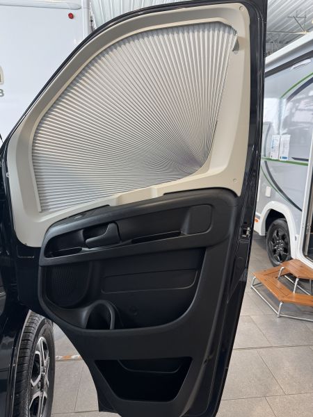 P 720U EXPRESSION 2026 (Automatique) 