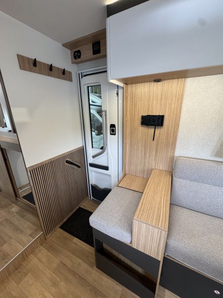 P 720U EXPRESSION 2026 (Automatique) 