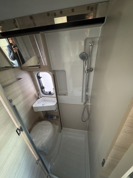 V690 Sport Line 2026 (Automatique)