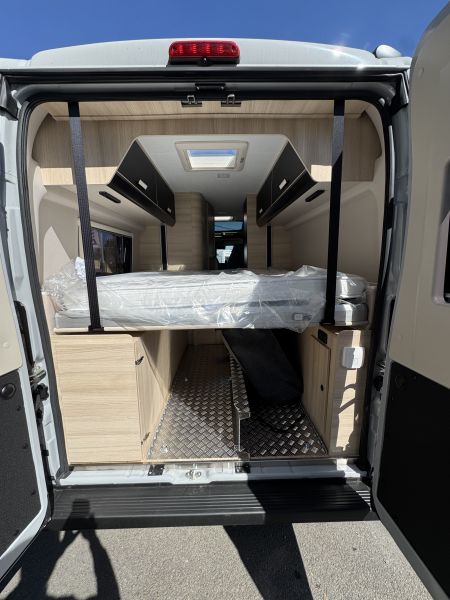 V690 Sport Line 2026 (Automatique)