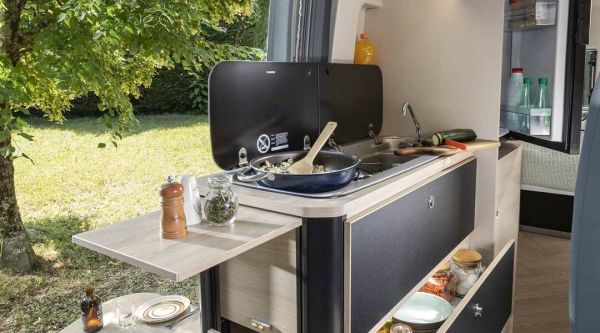 V690 Sport Line 2026 (Automatique)