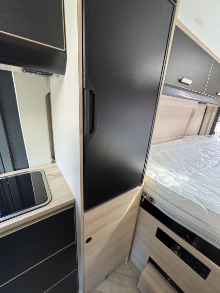 V690 Sport Line 2026 (Automatique)