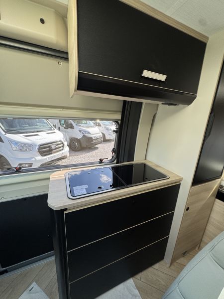 V690 Sport Line 2026 (Automatique)