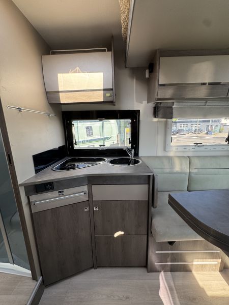 768 Titanium (Automatique)