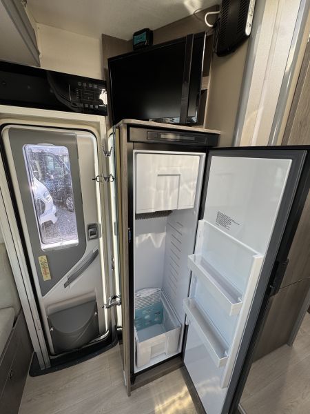 768 Titanium (Automatique)