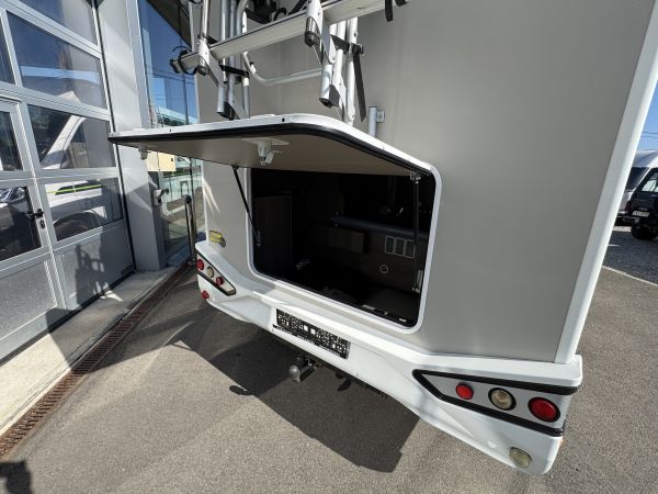 768 Titanium (Automatique)