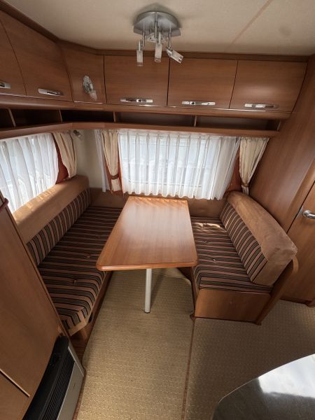 440 SF Excellent