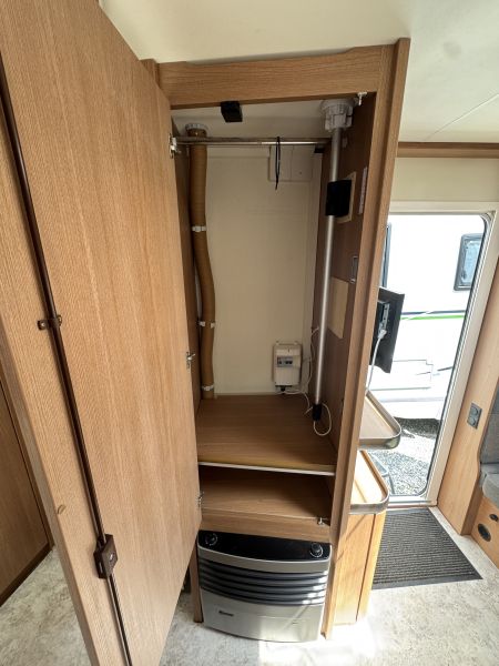 Knaus 450 FU Sport