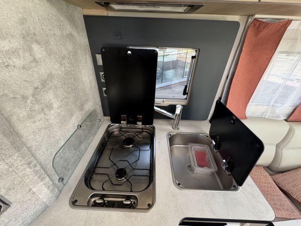 C86 i (Compact) (Automatique)