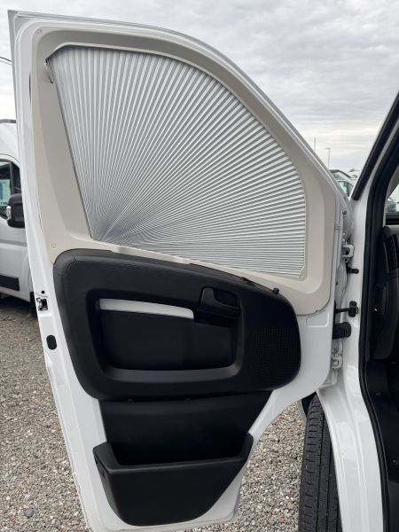 Adria Coral Axess 650 DC