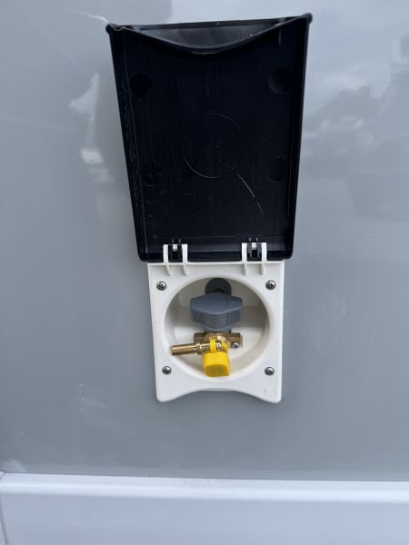 Sovereign 381 2027 (Automatique)