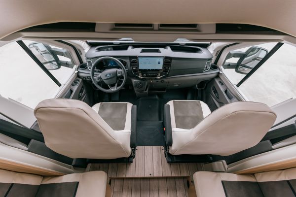Sovereign 370 2027 (Automatique)