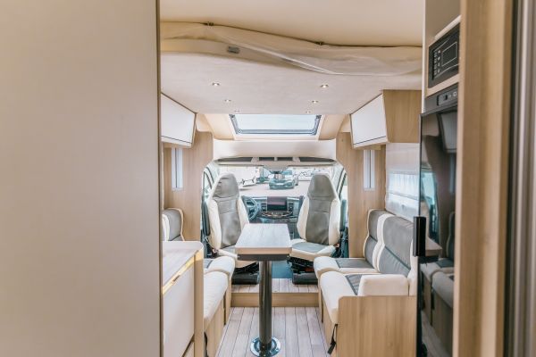 Sovereign 370 2027 (Automatique)