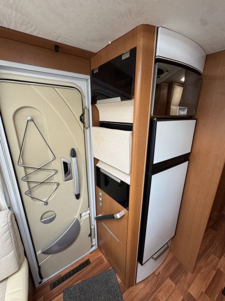 Niesmann Bischoff Arto 79 LE (Automatique) (Alde)