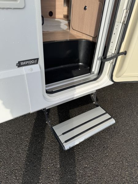 Famili JC 740 (Automatique) 